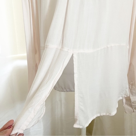 Blush pink button down shirt Size Large - Picture 3 of 8